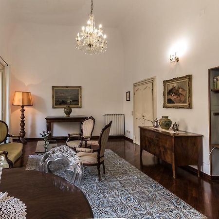 Appartamento Palazzo Pace Al Cassaro Palermo Eksteriør billede