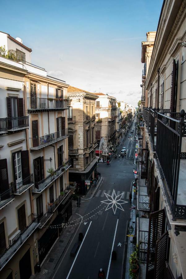 Appartamento Palazzo Pace Al Cassaro Palermo Eksteriør billede