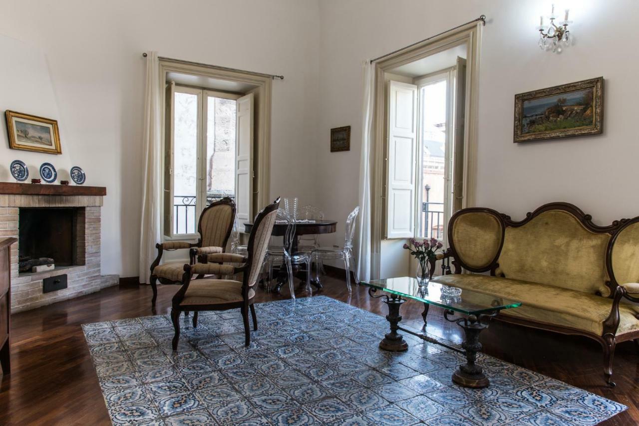 Appartamento Palazzo Pace Al Cassaro Palermo Eksteriør billede